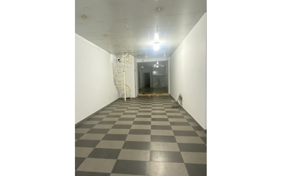 BÁN NHÀ MẶT TIỀN 120M2 NGANG 4,5M 2 TẦNG KD ĐỈNH NGUYỄN VĂN ĐẬU NGỢP BANK 13.5 TỶ.